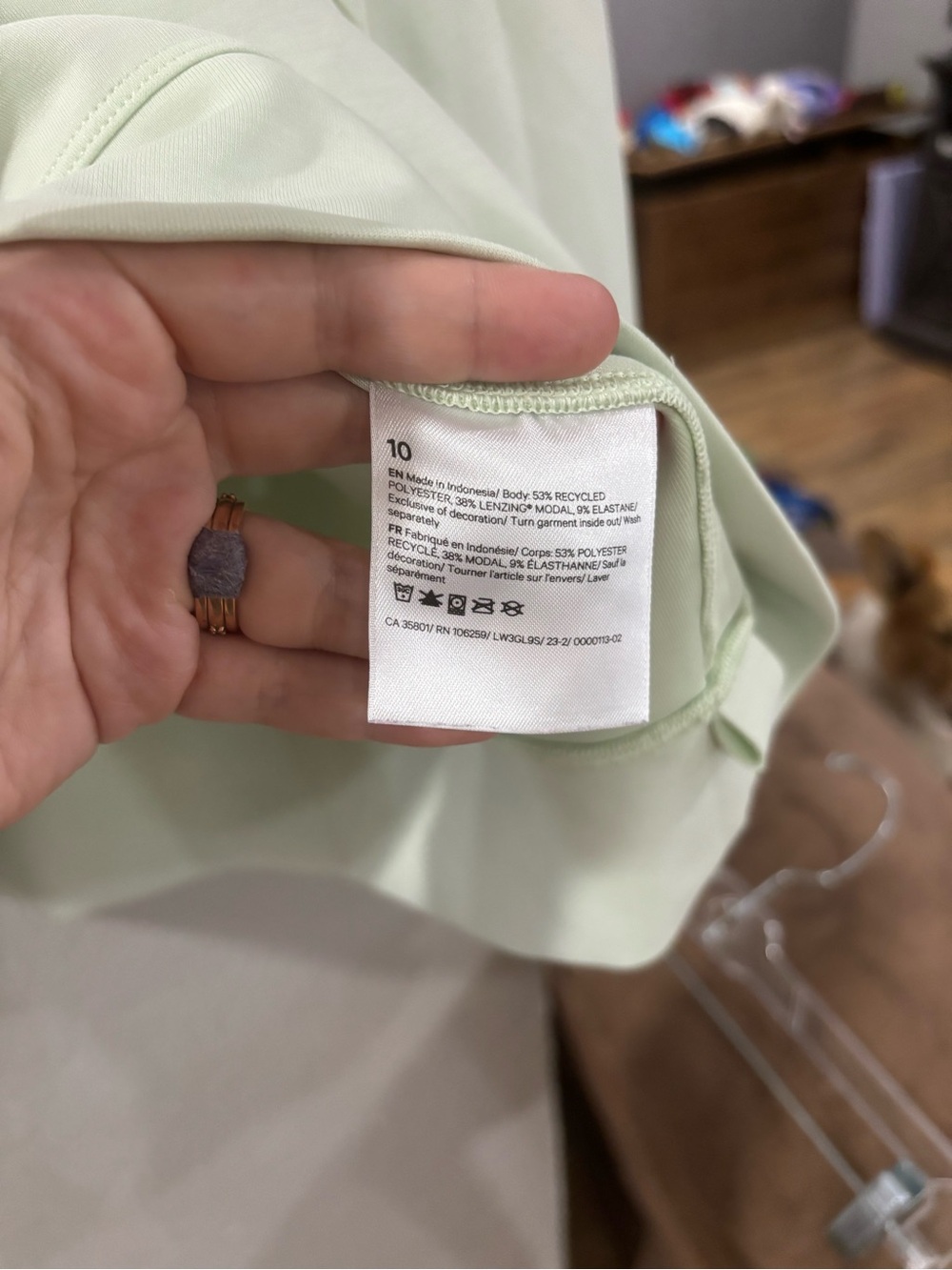Lululemon Softstreme Perfectly Oversized Cropped Crew in Kohlrabi Green Sz 10 - Picture 3 of 6
